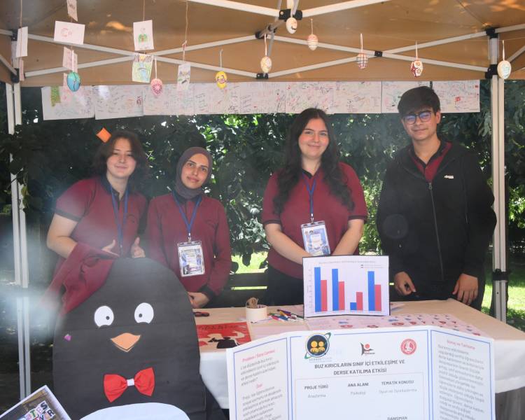 Researchers at Atike Hanım Anatolian High School