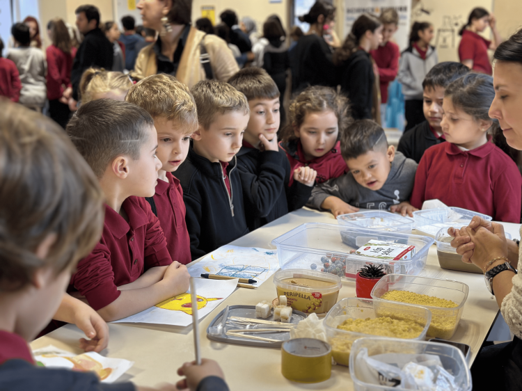 Researchers at Nazmiye Ömer Sözer Middle School