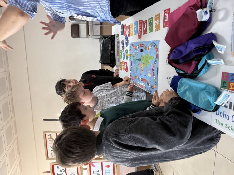 Araştırmacılar Adapazarı Bilim ve Sanat Merkezinde