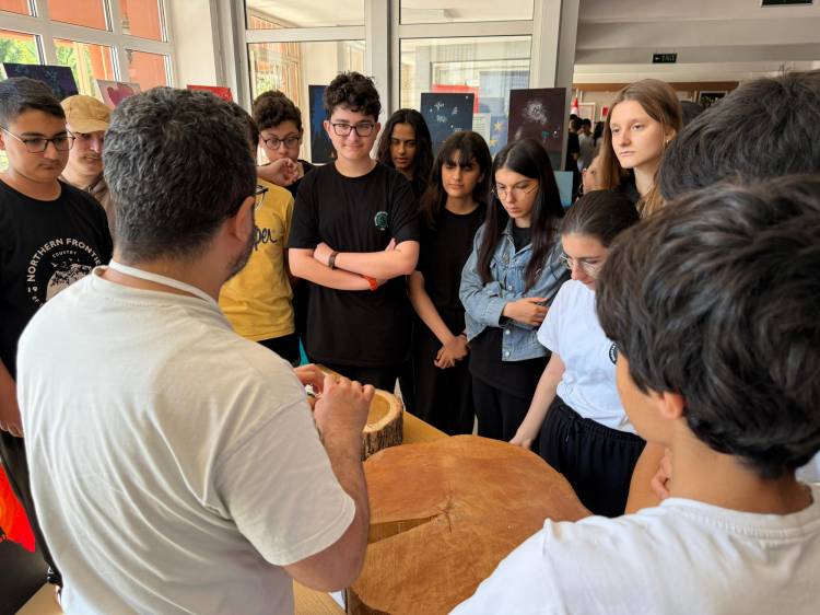 Araştırmacılar Cevat Ayhan Fen Lisesinde