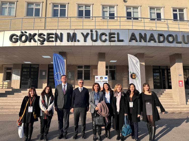 Araştırmacılar Darıca Gökşen Mustafa Yücel Anadolu Lisesinde